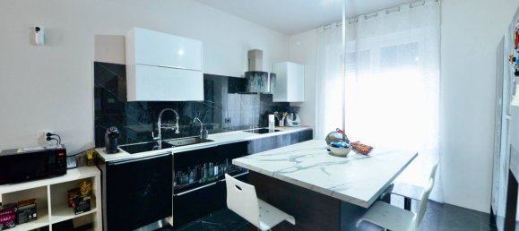 Квартира с 4 комнатами в Чезано Мадерно, Италия № 133771 5