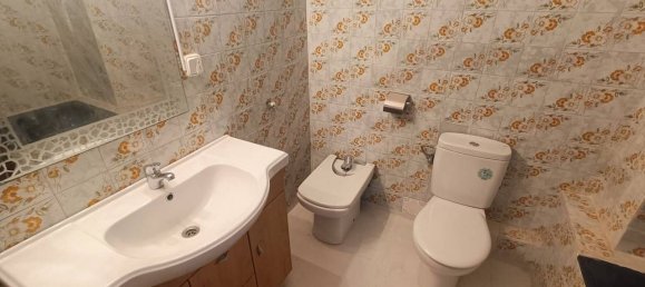 Apartamento T3 em Santa Coloma de Gramenet, Spain N.º 139875 8
