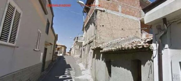 5 rooms Apartment in Vibo Valentia, Italy No. 238671 11