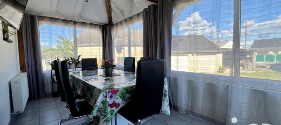 Дом с 5 комнатами в Сен-Николя-де-Бургей, Франция № 237100 8