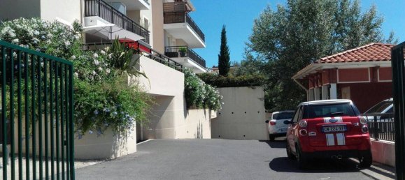 Apartamento de 2 dormitorios en Nice, France No. 333635 10
