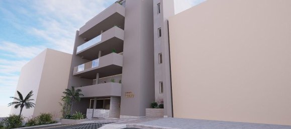 Квартира с 5 комнатами в Алькамо, Италия № 258710 2