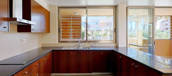 4 غرف نوم منزل في Guia, Portugal رقم 113883 8