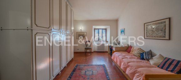 2 bedrooms House in Arezzo, Italy No. 105243 8