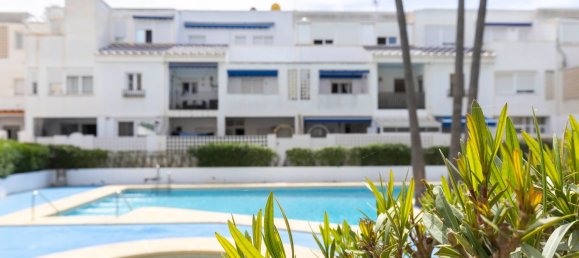 3 bedrooms Apartment in Retamar, Spain No. 150253 3