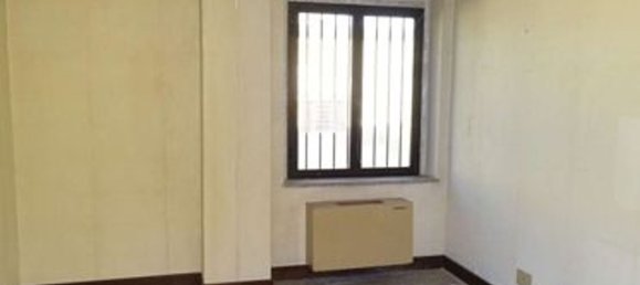 Entrepôt à Maleo, Italy 312m² No. 373834 7