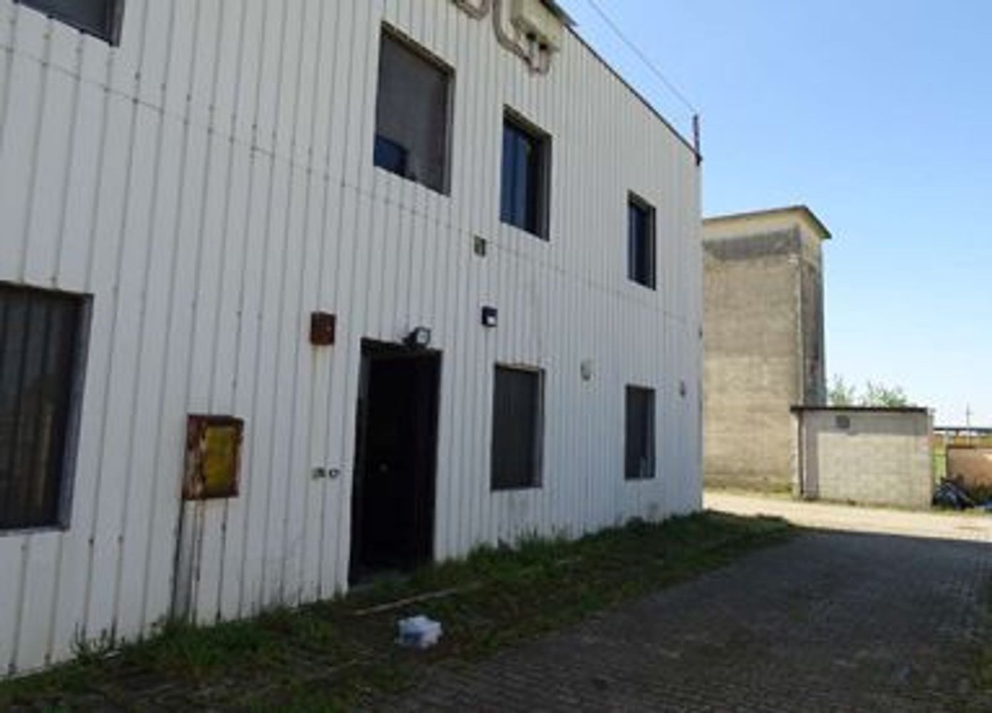 Entrepôt à Maleo, Italy 312m² No. 373834