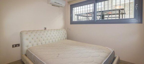 5 bedrooms Villa in Limassol, Cyprus No. 12547 10