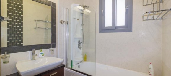 5 bedrooms Villa in Limassol, Cyprus No. 12547 14