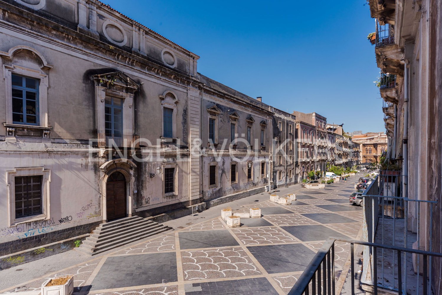 3 bedrooms Apartment in Catania, Italy No. 273023