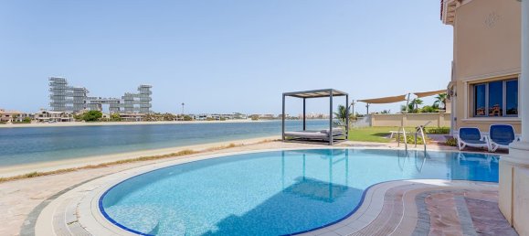 7 bedrooms Villa in Palm Jumeirah, UAE No. 109789 3