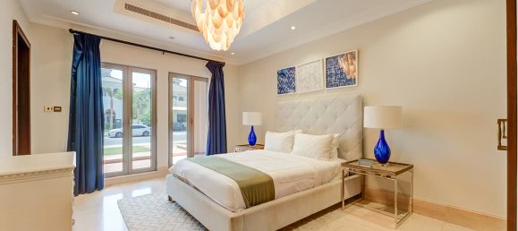 7 bedrooms Villa in Palm Jumeirah, UAE No. 109789 12