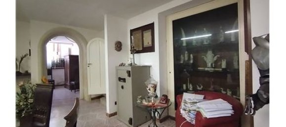 4 rooms House in Lecce, Italy No. 280088 23