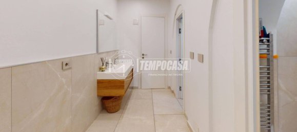 2 bedrooms Apartment in Turin, Italy No. 125542 33