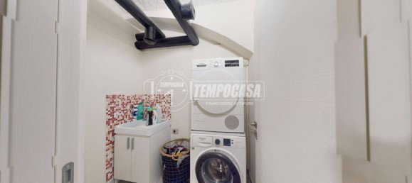 2 bedrooms Apartment in Turin, Italy No. 125542 28