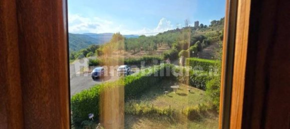 Вилла с 2 спальнями в Ареццо, Италия № 338212 9