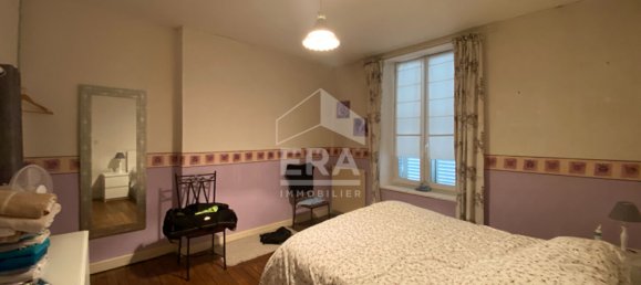 5 bedrooms House in Chateauroux, France No. 282697 3