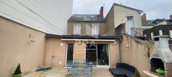 5 bedrooms House in Chateauroux, France No. 282697 5