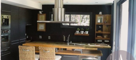 Дом с 5 спальнями в Окситания, Франция № 295230 3