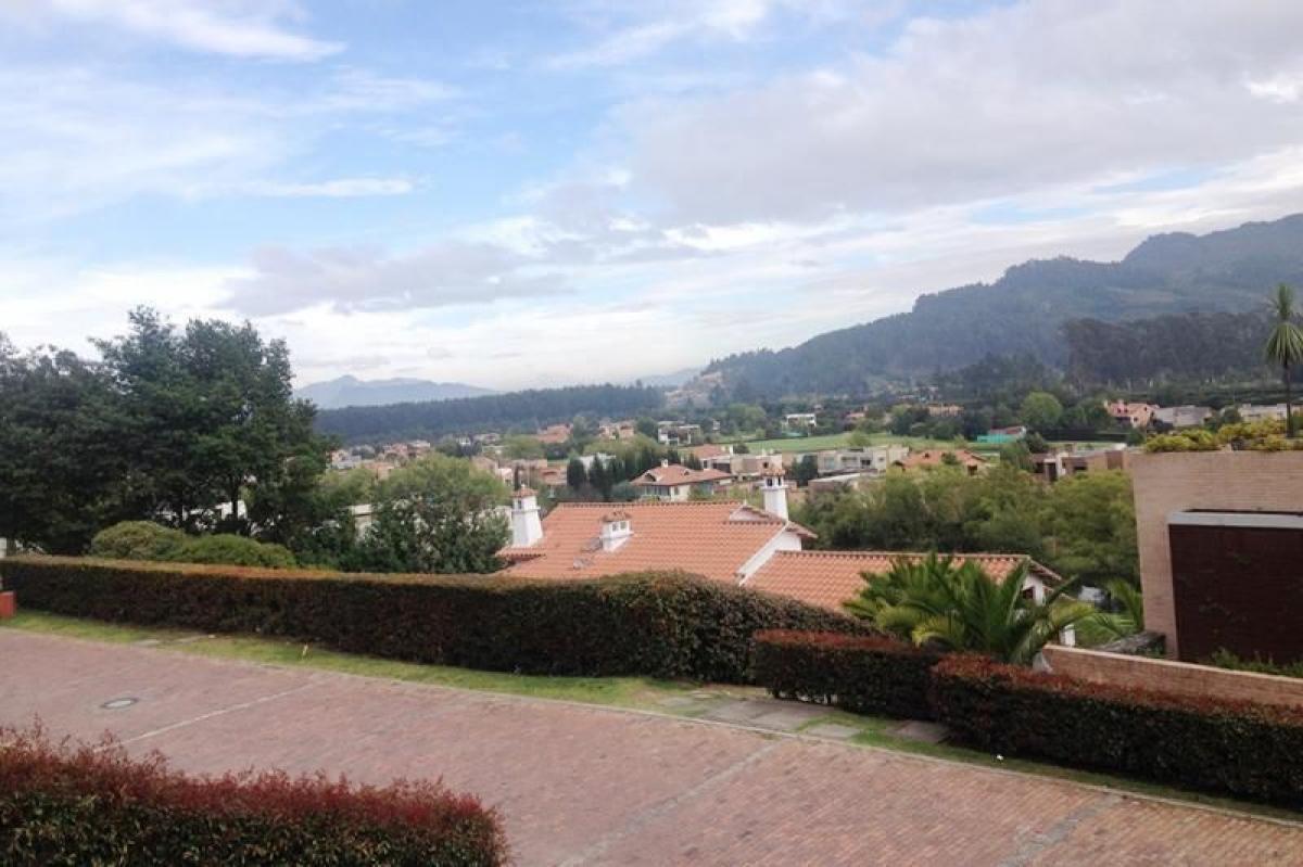 Дом с 3 спальнями в Кундинамарка, Колумбия № 2200