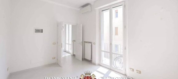 4 bedrooms Apartment in Florence, Italy No. 361847 36