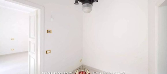 4 bedrooms Apartment in Florence, Italy No. 361847 40