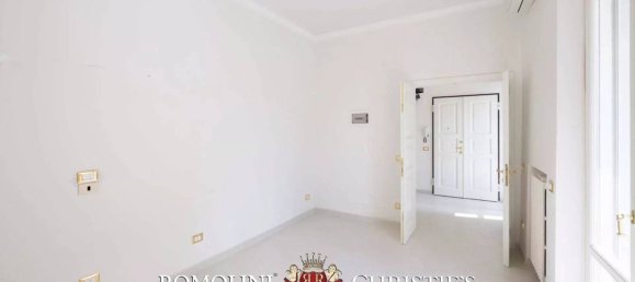 4 bedrooms Apartment in Florence, Italy No. 361847 35