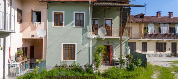 5 rooms House in Narzole, Italy No. 144617 13