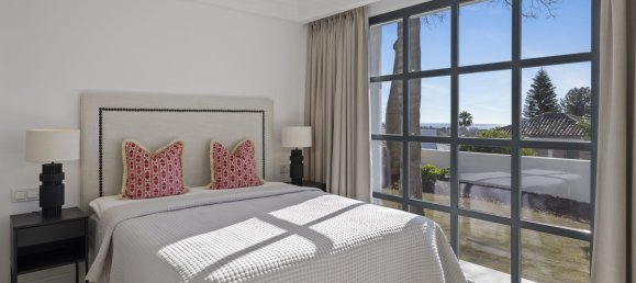 5 غرف نوم فيلا في Estepona, Spain رقم 42561 20