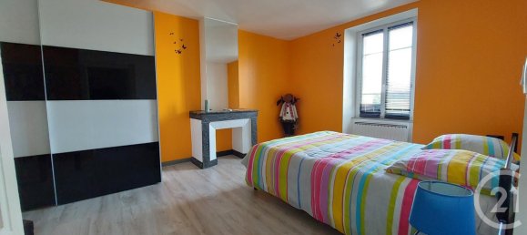 3 bedrooms House in Pithiviers, France No. 60680 7