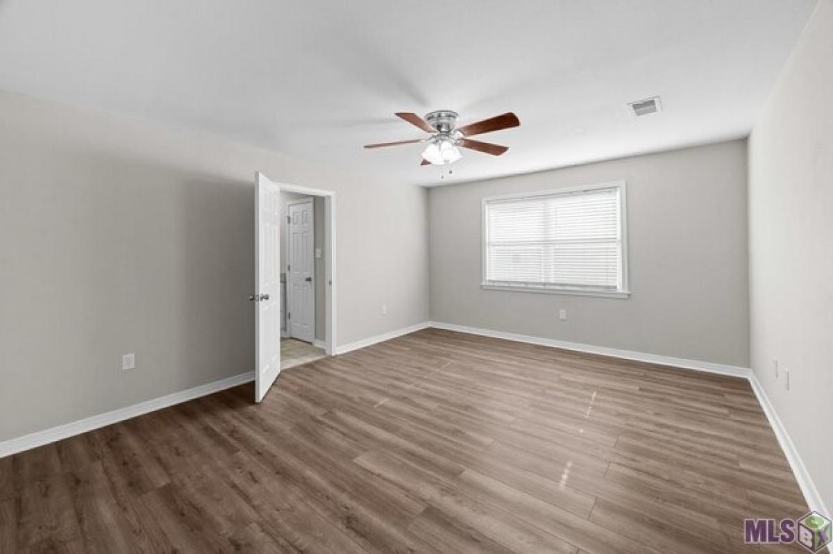 3 bedrooms House in Baton Rouge, USA No. 376884