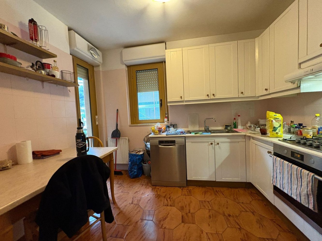 4 rooms Apartment in Ventimiglia, Italy No. 195145