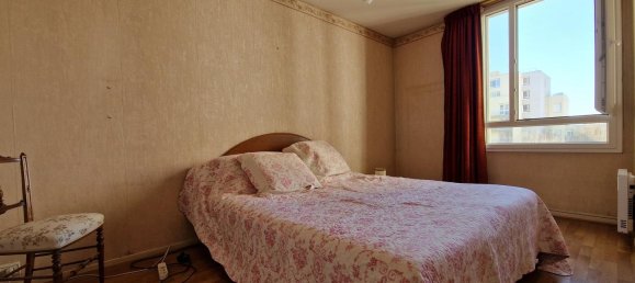 3 bedrooms Apartment in Neuilly-sur-Marne, France No. 177157 12