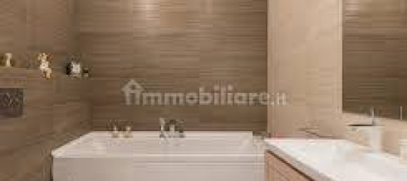 2 bedrooms Building in Suvereto, Italy No. 205105 2