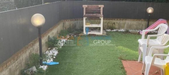 2 bedrooms Apartment in Massa, Italy No. 48654 5