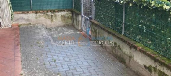 2 bedrooms Apartment in Massa, Italy No. 48654 3