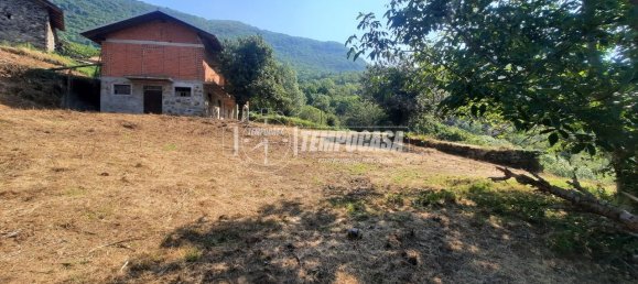 4غرفة منزل في Settimo Vittone, Italy رقم 145150 4