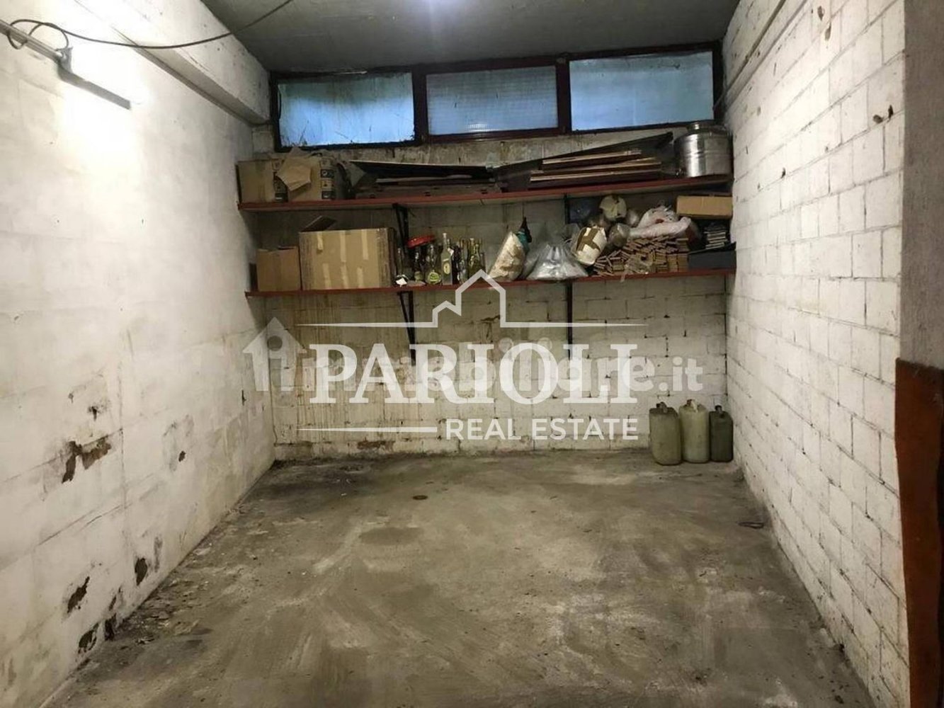 35m² Commercial property in Rome, Italy No. 203056