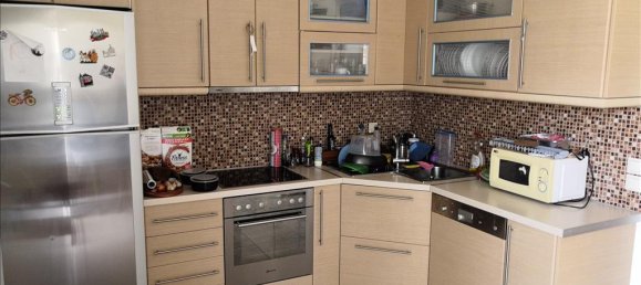 4 bedrooms Property in Loutraki, Greece No. 4772 6