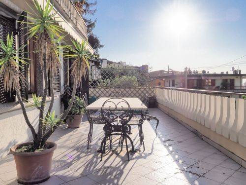 3 bedrooms Apartment in Massa, Italy No. 188910
