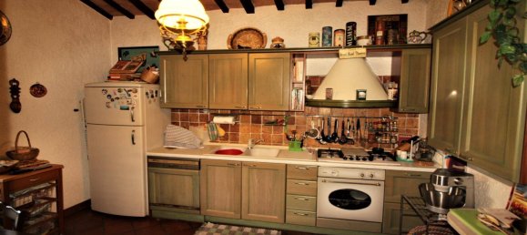 5 bedrooms House in Cetona, Italy No. 57857 16