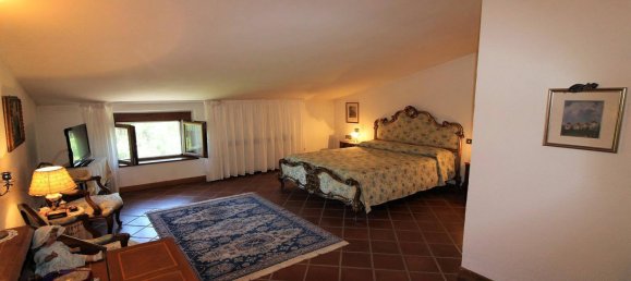 5 bedrooms House in Cetona, Italy No. 57857 18