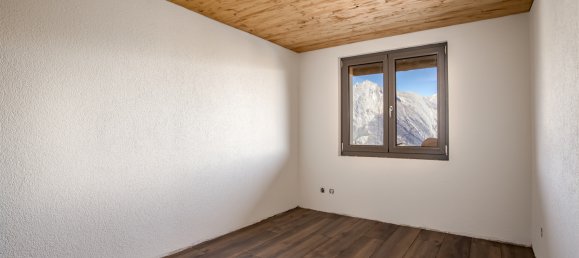 5 bedrooms House in Nendaz, Switzerland No. 295 13