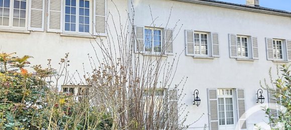 4 bedrooms House in Chalons-en-Champagne, France No. 77431 24