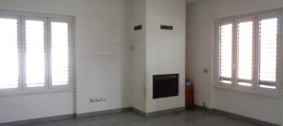 2 Schlafzimmer Villa in Soresina, Italy, Nr. 345860 2