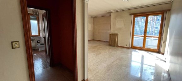 2 Schlafzimmer Wohnung in Turin, Italy, Nr. 336305 7