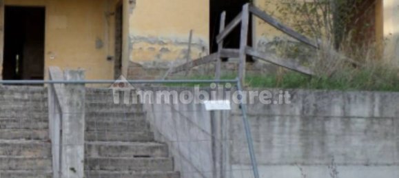 5 rooms Commercial property in Perugia, Italy No. 261998 9