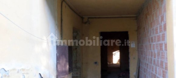 5 rooms Commercial property in Perugia, Italy No. 261998 8
