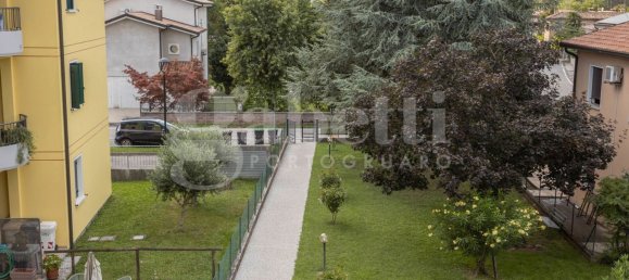 3 bedrooms Apartment in Annone Veneto, Italy No. 333796 4