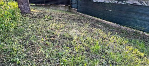 72m² Garage in Rome, Italy No. 167063 6